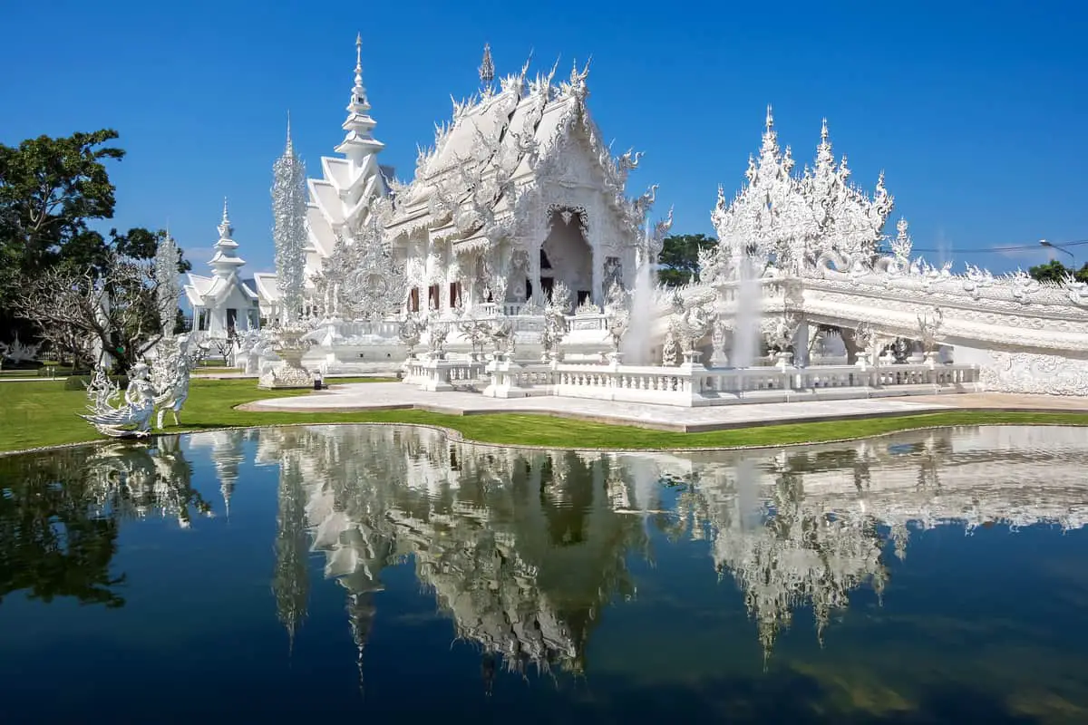 White-temple-chiang-rai